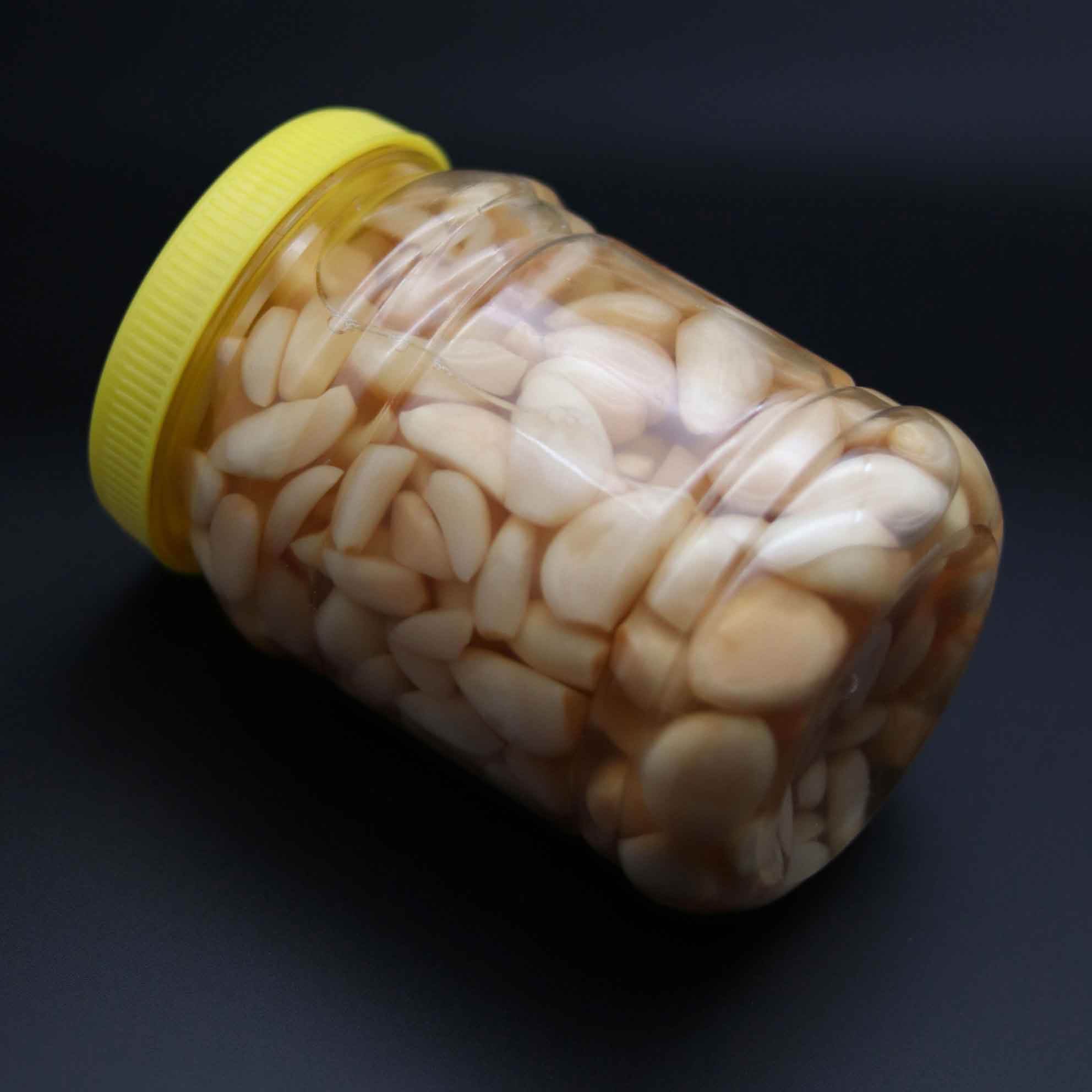 Eingelegter Knoblauch (Sarimsak Tursusu)